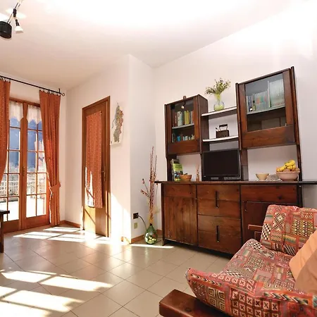 Lc V Apartament